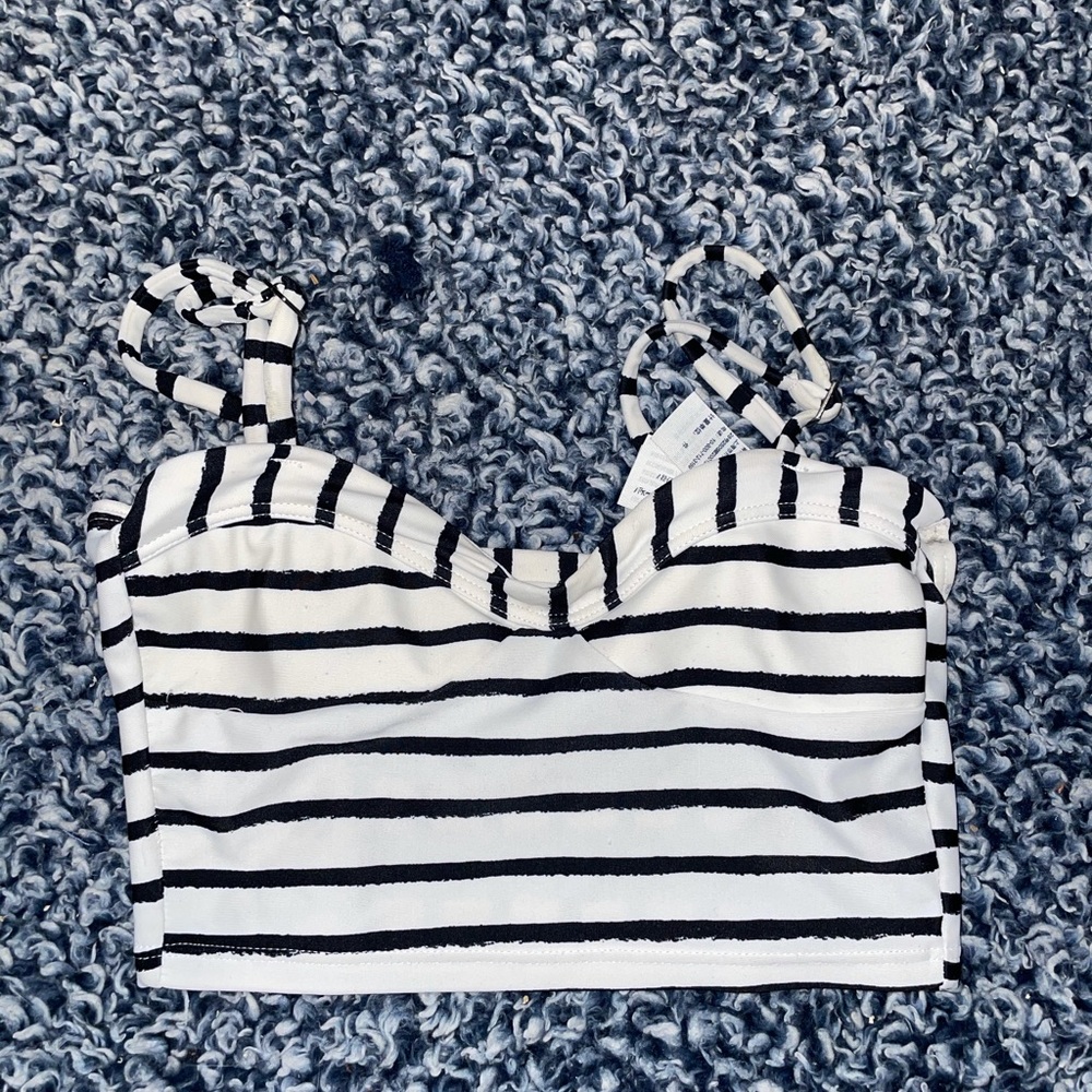 Abercrombie kids stripped ladder suit size small